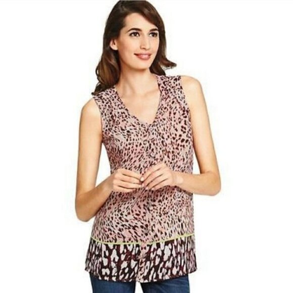 CAbi | #108 Beguila Animal Print Tank Blouse - Picture 5 of 7